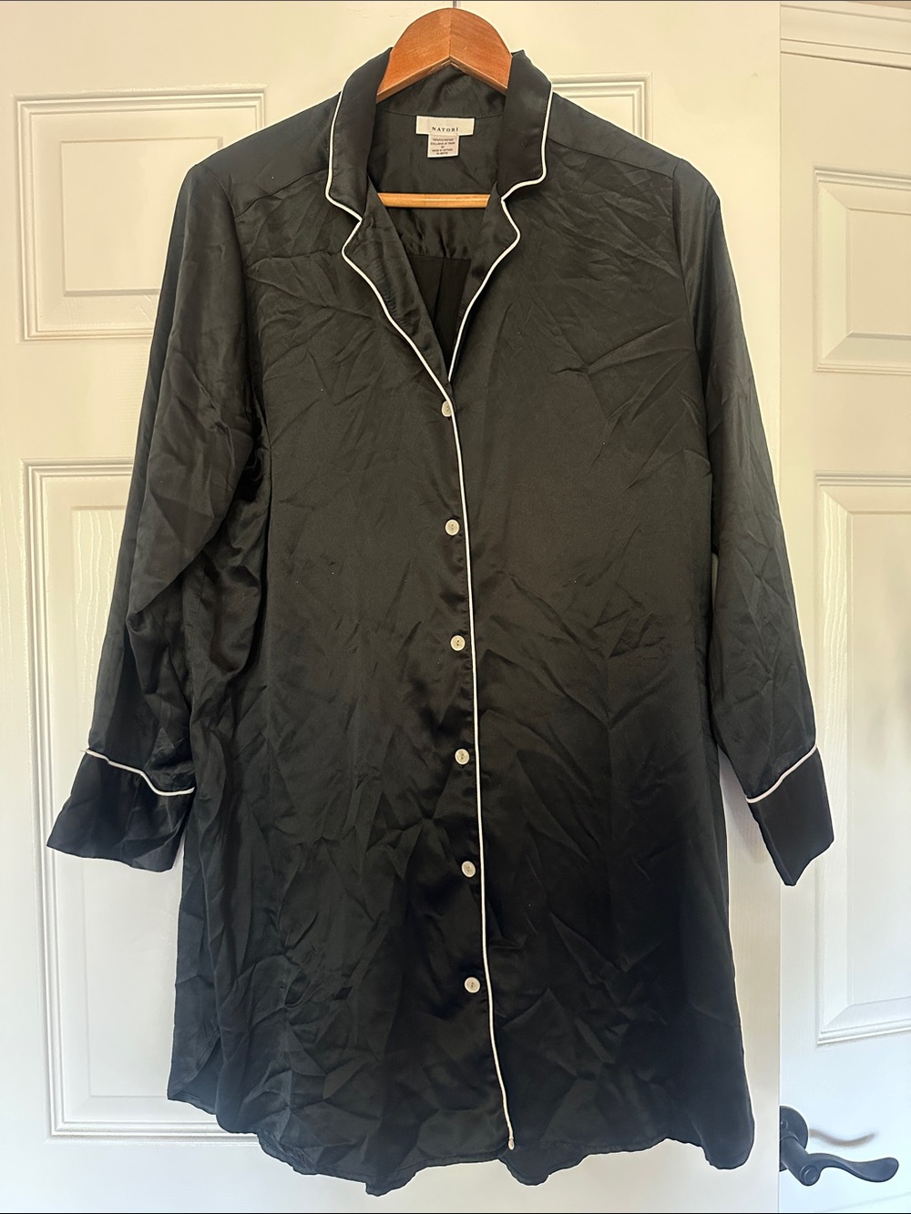 NATORI sleep shirt
